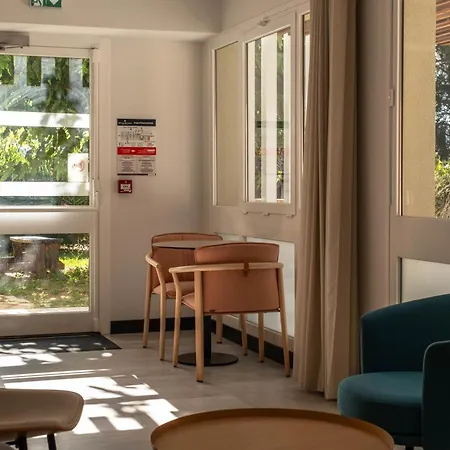 ibis budget Saint Cyr sur Mer La Ciotat-3